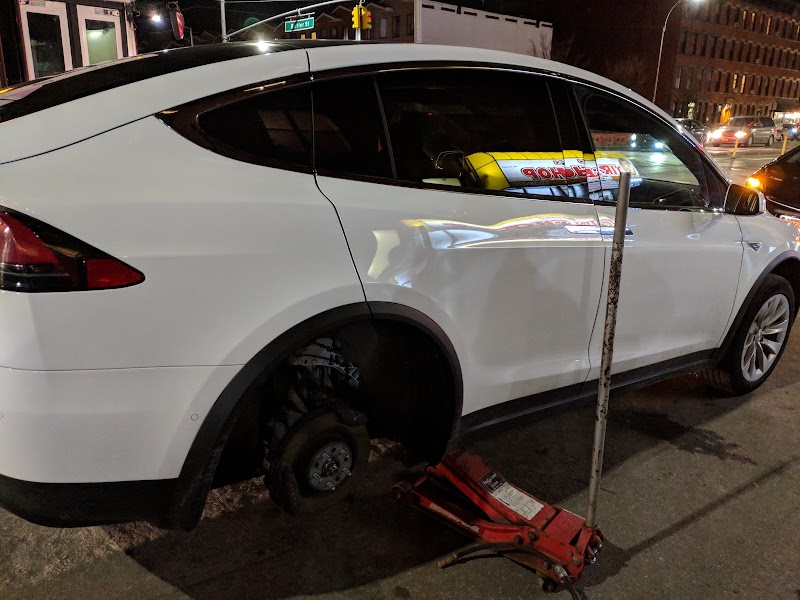 Project photo 3 by Luna's Tire Shop 2